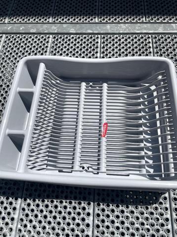 Curver afwasrek beschikbaar voor biedingen