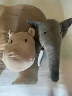 Muur decoratie knuffeldieren koppen olifant nijlpaard, Ophalen of Verzenden, Zo goed als nieuw, Wanddecoratie