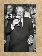 Org z/w foto Freddy Heineken met biertje + sigaret 22-4-'87, Verzenden, Nieuw, Overige typen, Heineken