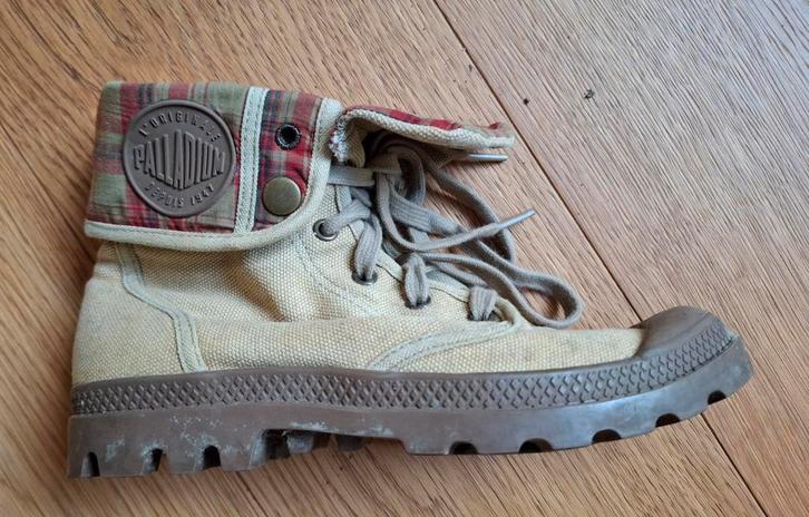 Palladium Baggy sneakers voor dames, Kleding | Dames, Schoenen, Zo goed als nieuw, Sneakers of Gympen, Beige, Ophalen of Verzenden