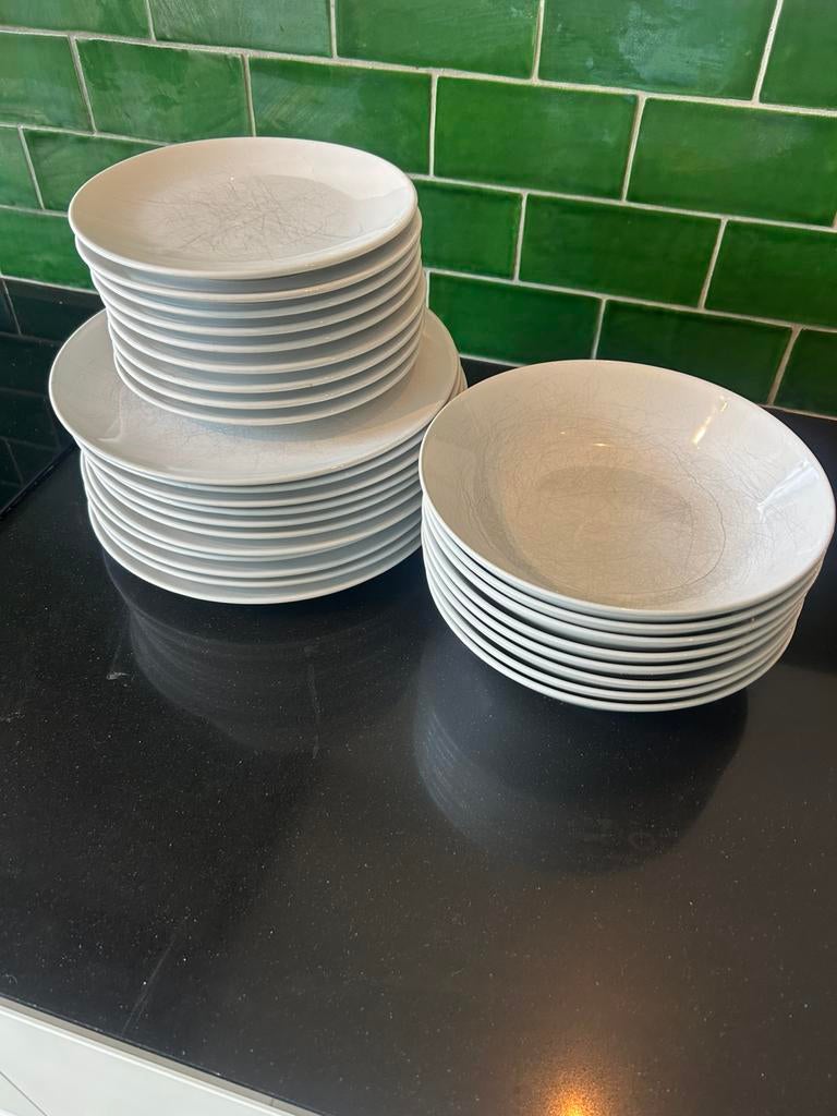 Ikea servies, Ophalen