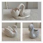 Brocante porseleinen zwaantjes - zwaan / wit, Antiek en Kunst, Ophalen of Verzenden