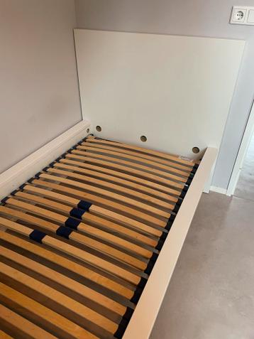 Ikea Malm Wit houten bedframe 90x200 - afbeelding 1