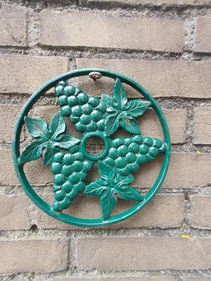 Vintage Gietijzeren Geëmailleerde Groene Stoof/Onderzetter, Antiek en Kunst, Curiosa en Brocante, Ophalen of Verzenden