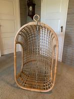 Hangstoel, Ophalen, Zo goed als nieuw