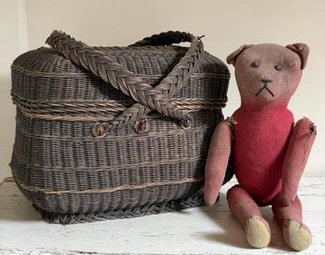 Brocante oude spoormand / perronmandje beschikbaar voor biedingen