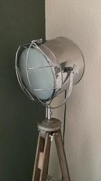 Mooie industriële vloerlamp, staande lamp, Huis en Inrichting, 150 tot 200 cm, Ophalen of Verzenden, Zo goed als nieuw
