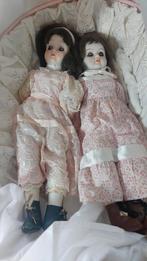 Vintage poppen met wieg, Ophalen of Verzenden, Gebruikt, Overige typen