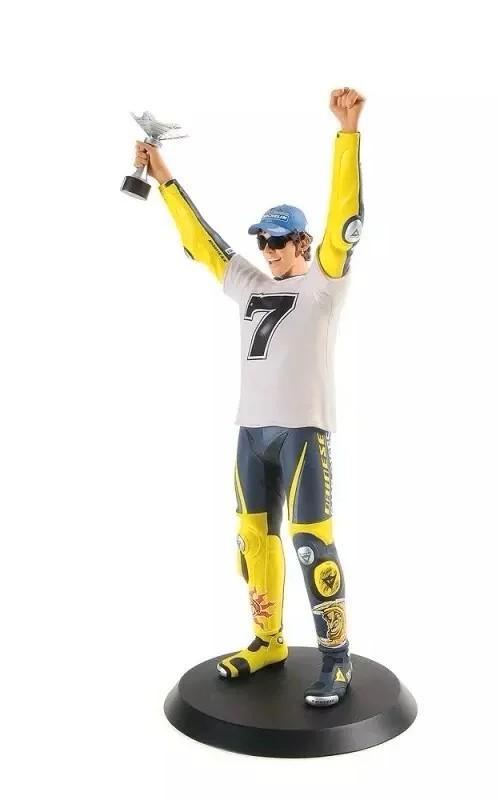 1:6 Minichamps
Valentino Rossi Figuur
MotoGP Sepang
1:6 Nieu, Hobby en Vrije tijd, Modelbouw | Figuren en Diorama's, Nieuw, Figuur of Figuren