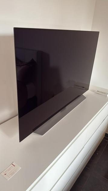 LG OLED evo C2 48 inch - Zo goed als nieuw! beschikbaar voor biedingen