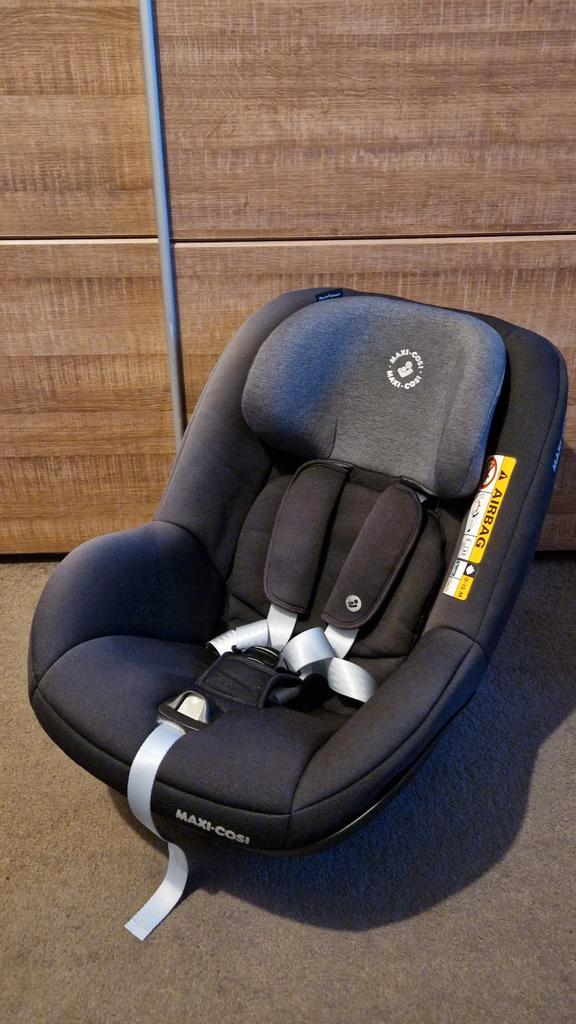 Autostoel Maxi-Cosi Pearl Smart i-Size Authentic Black, Kinderen en Baby's, Autostoeltjes, Zo goed als nieuw, Maxi-Cosi, 9 t/m 18 kg