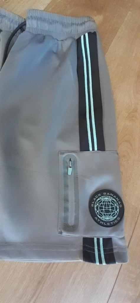 Korte broek grijs van Black Bananas maat M !, Kleding | Heren, Broeken en Pantalons, Nieuw, Maat 48/50 (M), Grijs, Ophalen of Verzenden