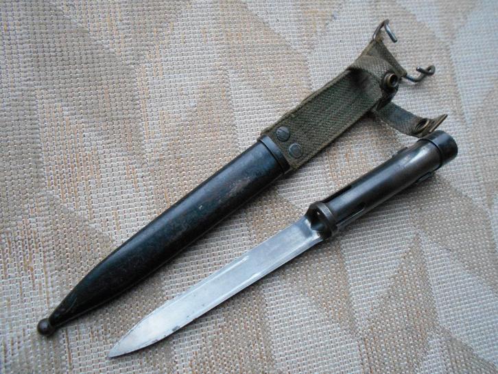 Nederlandse FAL Bajonet bayonet dolk mes sabel klewang, Verzamelen, Militaria | Algemeen, Landmacht, Mes of Dolk, Nederland, Ophalen of Verzenden