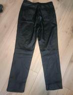Mooie leren dames broek, maat 38. In goede staat., Kleding | Dames, Broeken en Pantalons, Ophalen of Verzenden, Zo goed als nieuw