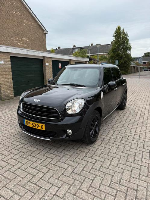 Mini Countryman 1.6 Cooper 2016 Zwart, Auto's, Mini, Particulier, Countryman, ABS, Airbags, Airconditioning, Bluetooth, Centrale vergrendeling