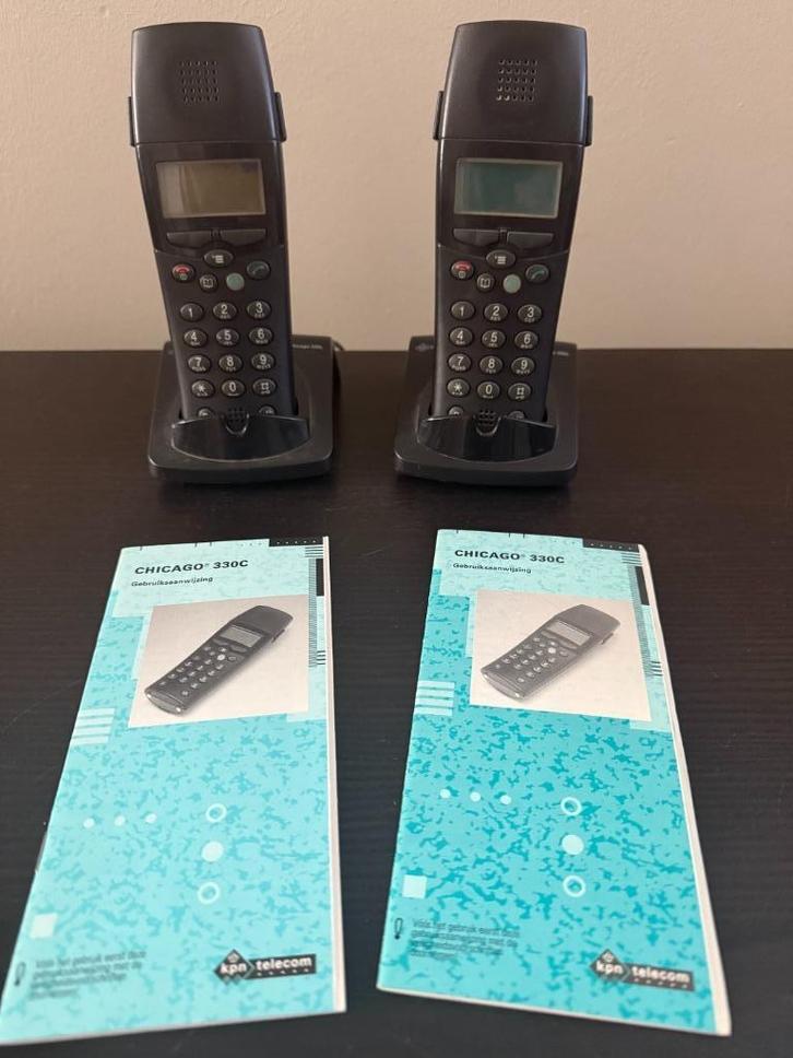 2x Chicago 330c telefoon - DECT handset 1 werkend 1 defect, Telecommunicatie, Vaste telefoons | Handsets en Draadloos, Gebruikt