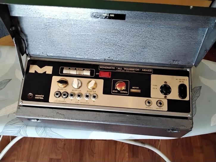 Meazzi transistor tape echo model 880. O.a. Shadowsmuziek., Muziek en Instrumenten, Effecten, Gebruikt, Delay of Echo, Ophalen of Verzenden