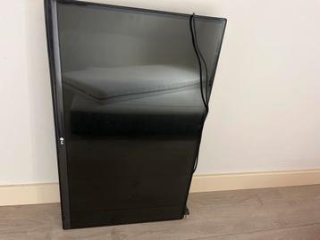 LG TV (zonder afstandsbediening) beschikbaar voor biedingen