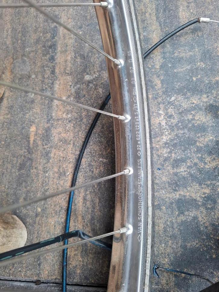 Voorwiel fiets - 28 inch, Fietsen en Brommers, Fietsonderdelen, Gebruikt, Algemeen, Wiel, Ophalen