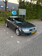 Audi A4 2.0 96KW AUT 2003 Grijs (automaat), Auto's, 65 €/maand, Achterwielaandrijving, Zwart, 4 cilinders