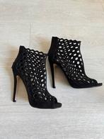 High heeled shoes (39), Ophalen of Verzenden, Gedragen, Zwart, Pumps