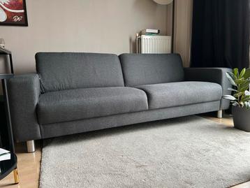 Hjort Knudsen grijze 2-zits bank - 215cm beschikbaar voor biedingen
