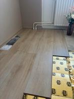 Vloerenlegger, schilderwerk, stuckwerk en trapbekleding, Huis en Inrichting, Ophalen of Verzenden, Zo goed als nieuw, Laminaat