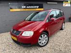 Volkswagen Touran 2.0-16V FSI Trendline*Clima*Cruise*LM*Schu, Stof, Gebruikt, Zwart, 4 cilinders