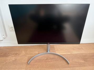 LG 27UL850 27 inch 4K UHD IPS Monitor beschikbaar voor biedingen