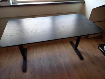 Ikea Bekant elektrisch verstelbaar sta/zit buro zwart. - afbeelding 4