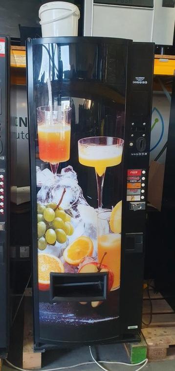 Frisdrankautomaat  beschikbaar voor biedingen