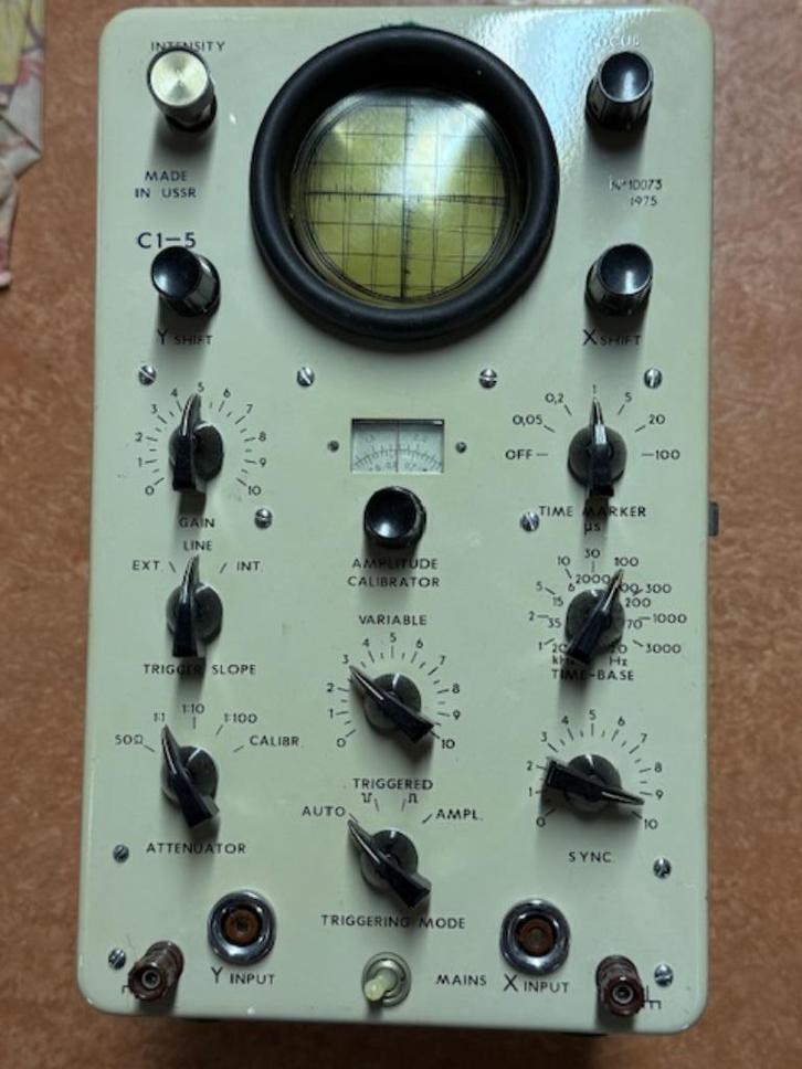 Vintage militaire oscilloscoop, Telecommunicatie, Zenders en Ontvangers, Gebruikt, Ophalen of Verzenden