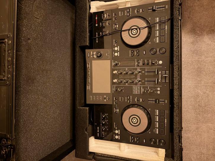 Pioneer DDJ-RR Set + Rolkoffer & Speakers, Muziek en Instrumenten, Dj-sets en Draaitafels, Gebruikt, Dj-set, Pioneer, Ophalen of Verzenden