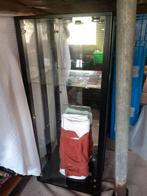 Vitrine kast 75 x 37 en 175 cm hoog. Zonder deur., Huis en Inrichting, Kasten | Overige, Ophalen, Zo goed als nieuw