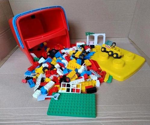 LEGO System emmer  gevuld met losse Lego - setnr 1677, Kinderen en Baby's, Speelgoed | Duplo en Lego, Gebruikt, Lego, Losse stenen
