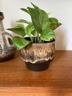 Vintage bloempot met fat lava effect, Tuin en Terras, Bloempotten, Ophalen of Verzenden, Rond, Aardewerk, Minder dan 25 cm