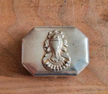 Pillendoosje 925 sterling zilver 40,7 gram  beschikbaar voor biedingen