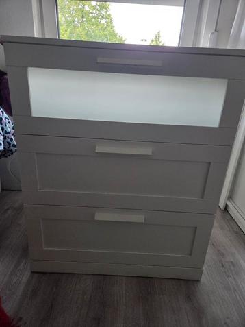 Zeer stevige lade kast