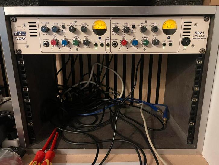 TL Audio Ivory 2 5021 Buizencompressor, Muziek en Instrumenten, Effecten, Zo goed als nieuw, Ophalen of Verzenden