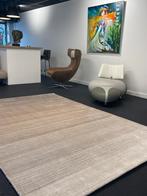 Leolux Evidence Milan tapijt 200 x 300 cm, Huis en Inrichting, Stoffering | Tapijten en Kleden, Nieuw, Beige, Rechthoekig, Ophalen