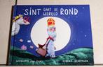 Sint gaat de wereld rond / Nicolette van Dam, Fictie algemeen, Jongen of Meisje, Ophalen of Verzenden, Zo goed als nieuw