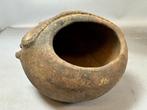 240616 Antieke Terracotta pot Igbo Izzi mensen uit Nigeria, Ophalen of Verzenden