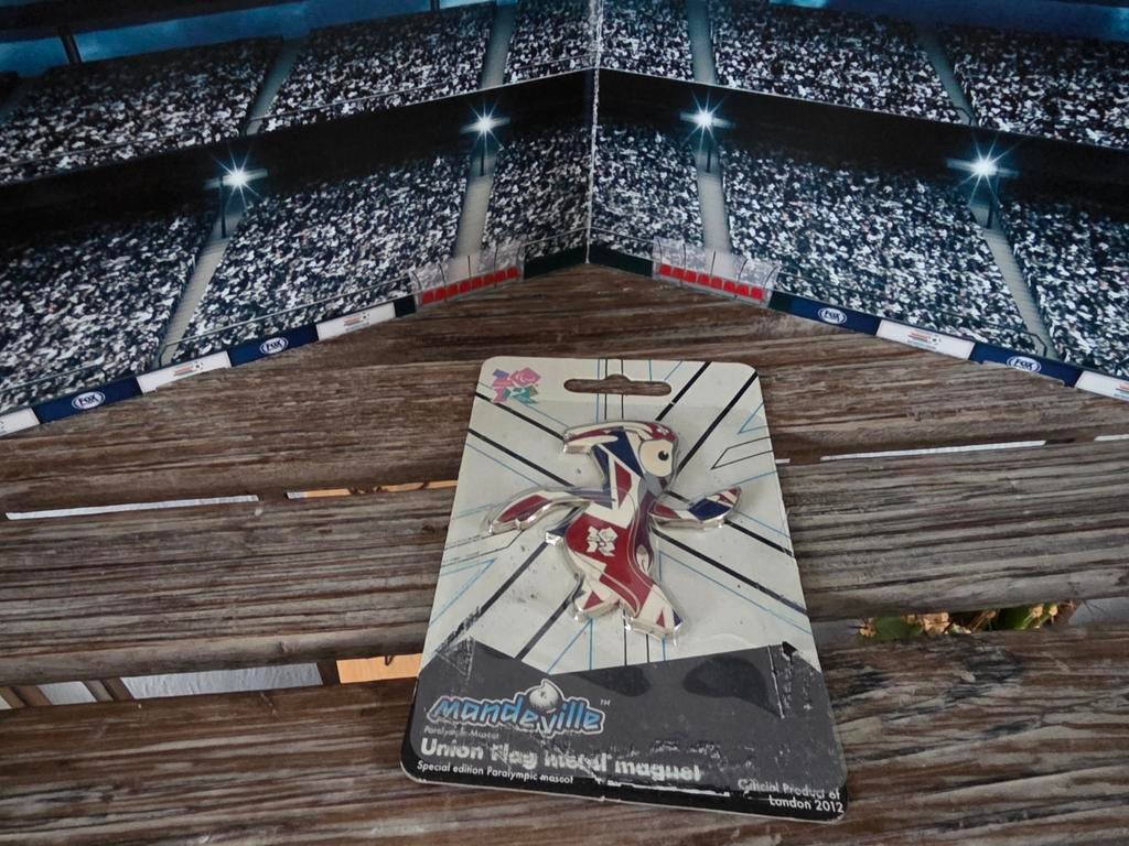 Mandeville Union Flag magneet - Londen 2012, Ophalen, Zo goed als nieuw, Overige sporten, Overige typen