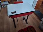 Schooltafeltje met stoeltje, Kinderen en Baby's, Kinderkamer | Tafels en Stoelen, Ophalen, Gebruikt, Tafel(s) en Stoel(en)