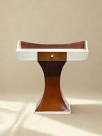 Handgemaakte Italiaanse Vintage Art Deco Bijzettafel Console, 45 tot 60 cm, Minder dan 55 cm, Vintage art deco bijzettafel midcentury italiaans