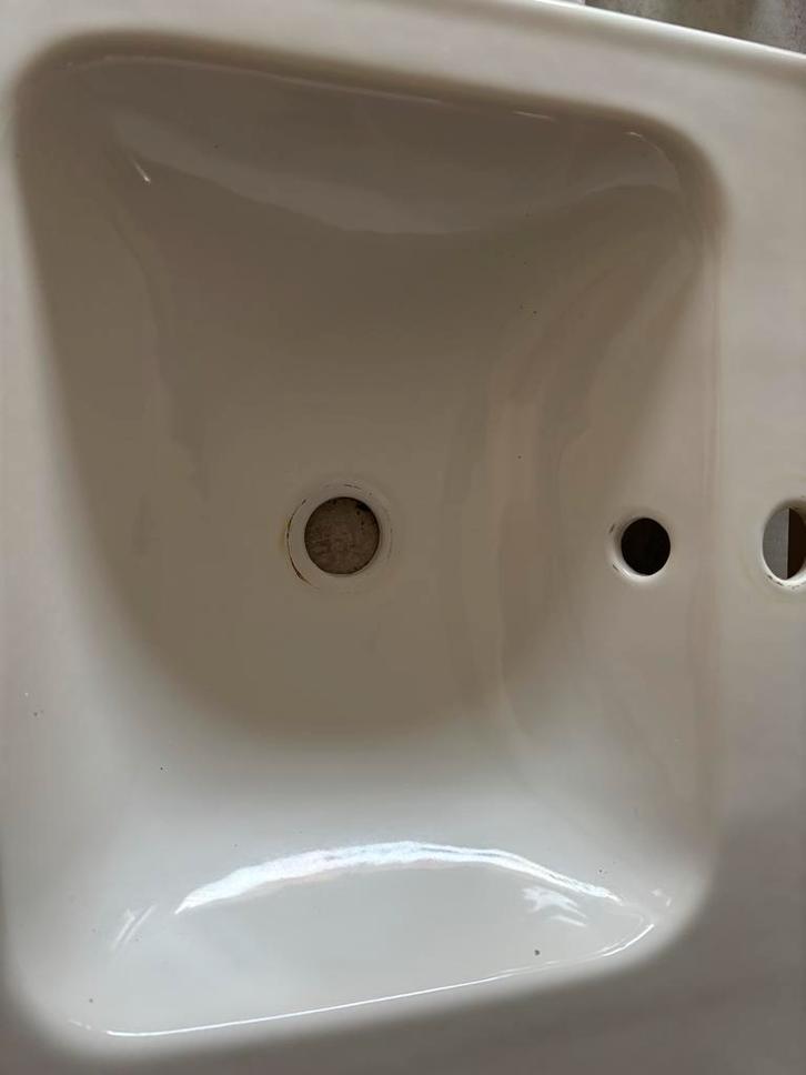 Dubbele Wastafel - Ideaal voor Drukte!, Huis en Inrichting, Badkamer | Badkamermeubels, Gebruikt, Wasbak of Wastafel, Minder dan 100 cm