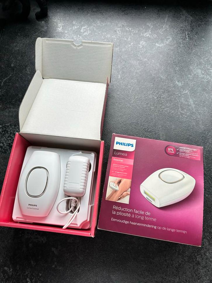 Philips Lumea Essential IPL Ontharingsapparaat, Sieraden, Tassen en Uiterlijk, Uiterlijk | Gezichtsverzorging, Zo goed als nieuw