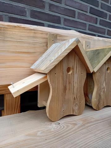 Vogelhuisje Nestkastje van grenen en vuren hout  beschikbaar voor biedingen