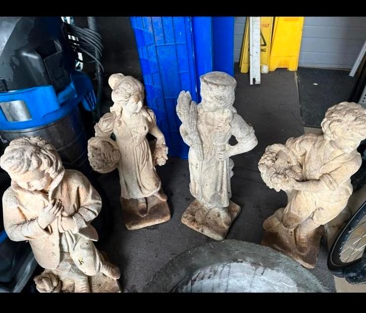 4 Cadix Betonnen Jaargetijden Beelden, Tuin en Terras, Tuinbeelden, Gebruikt, Mensenbeeld, Beton, Ophalen