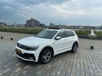 Volkswagen Tiguan R-line 2.0 TDI 150pk DSG 2019 Wit, Auto's, 15 km/l, 4 cilinders, 2000 kg, Wit